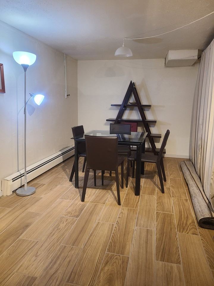 4437 Clipper Ct - Photo 5 of 8