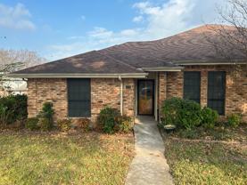 801 Summit Dr - Photo 1 of 1