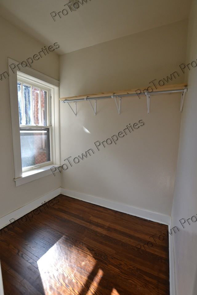 757 Jasper Street #2E - Photo 7 of 8