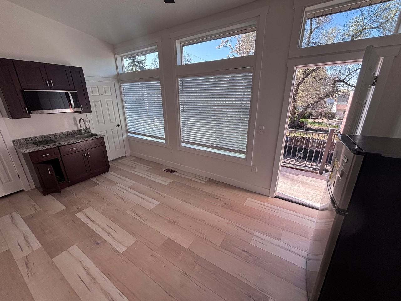 2493 S St #C4 - Photo 6 of 8