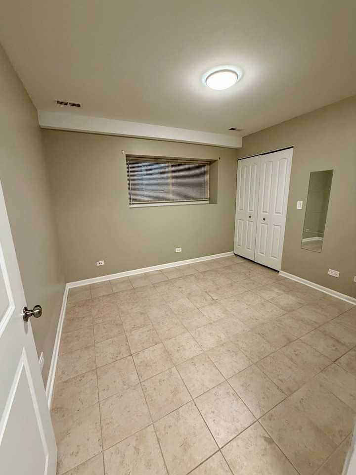 906 S Bishop St #G - Photo 7 of 13