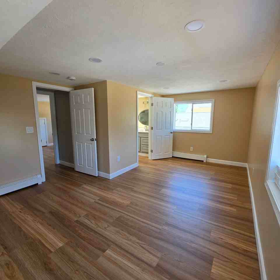 27 Carver St - Photo 6 of 8