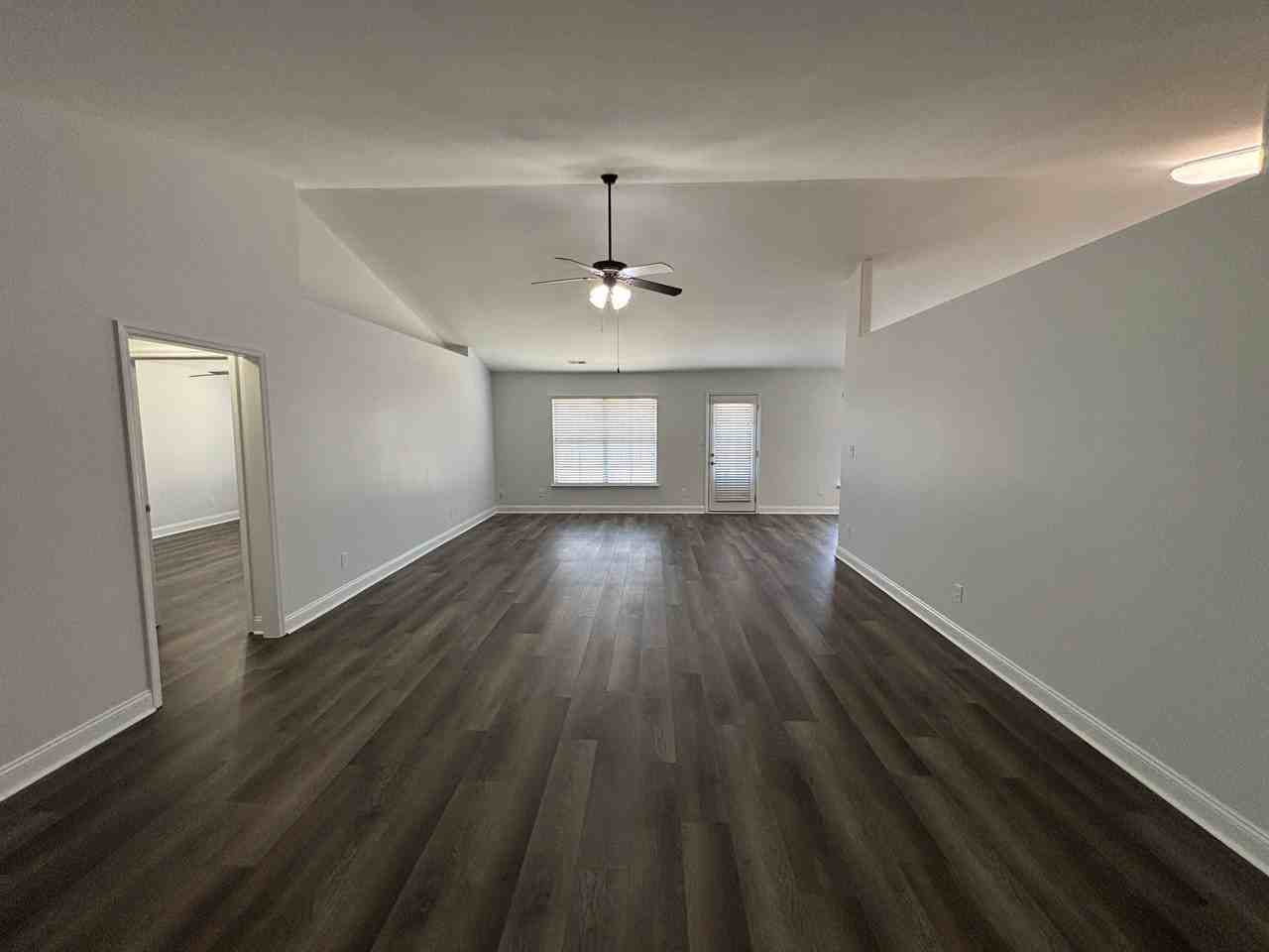 213 De Jan Rd - Photo 2 of 18