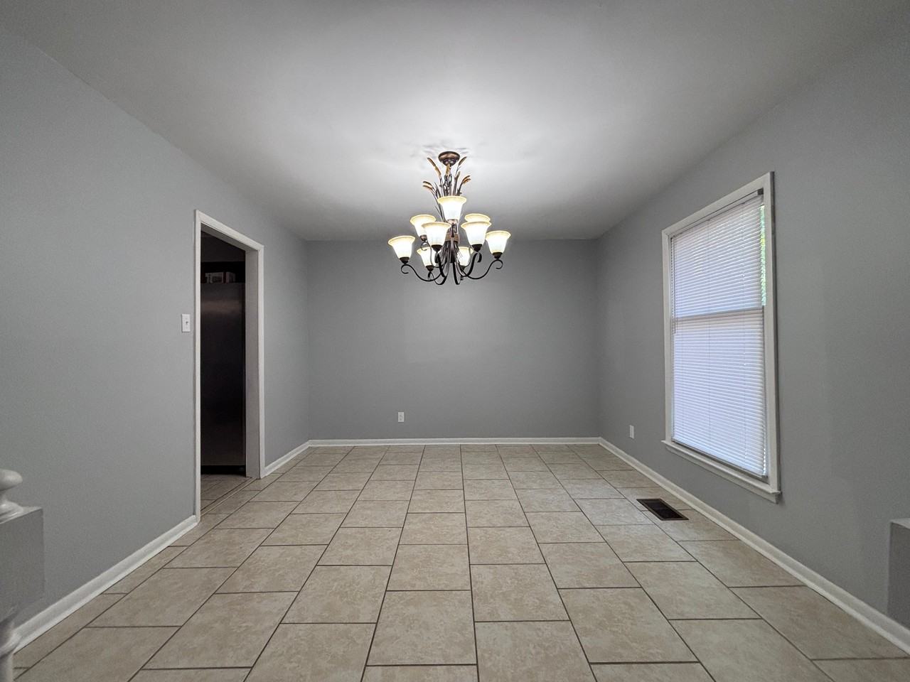 1632 Barber Ave - Photo 6 of 20