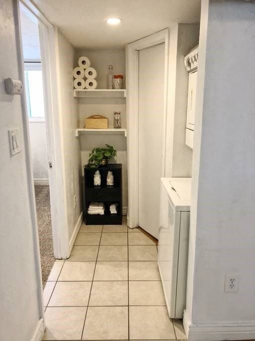 839 E St - Photo 6 of 10