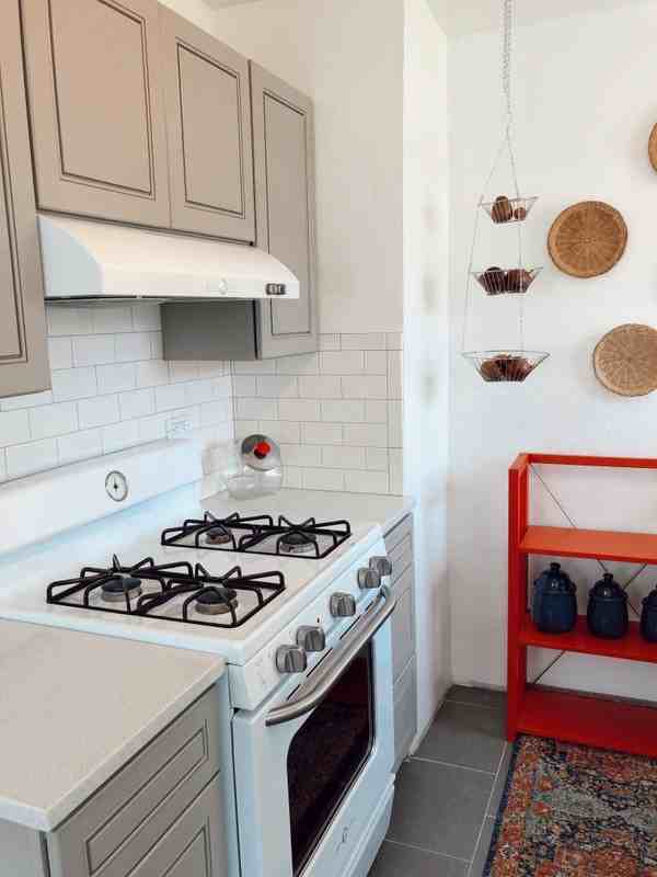 855 E St - Photo 6 of 22