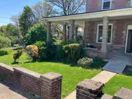 featured image of 348 N 8th St