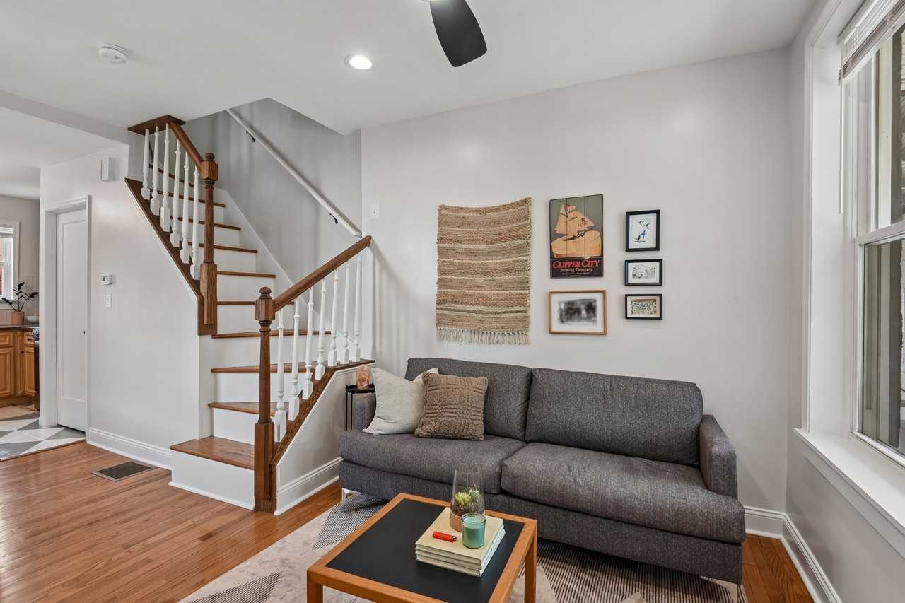 612 Harding Pl - Photo 4 of 18