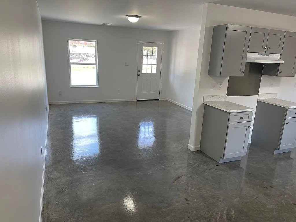 714 Huval St - Photo 2 of 9