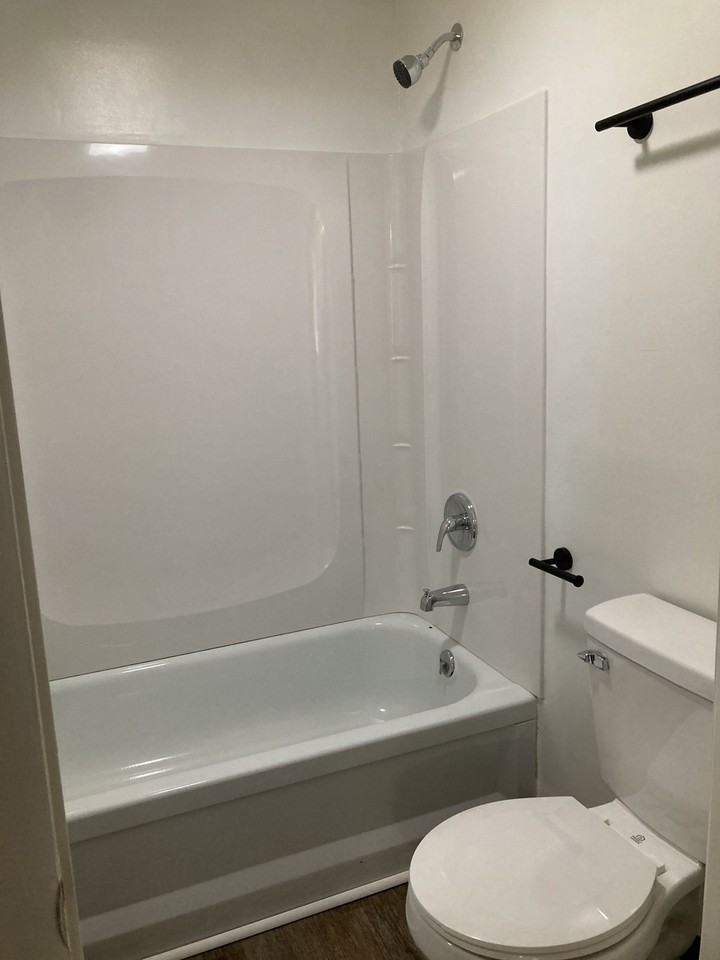 306 W Union St #2 - Photo 6 of 6