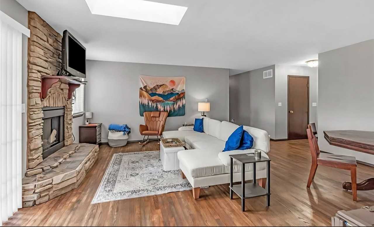217 W Linden Ave - Photo 5 of 19