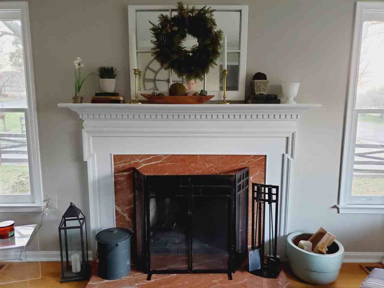 334 Loudoun St Sw - Photo 2 of 8