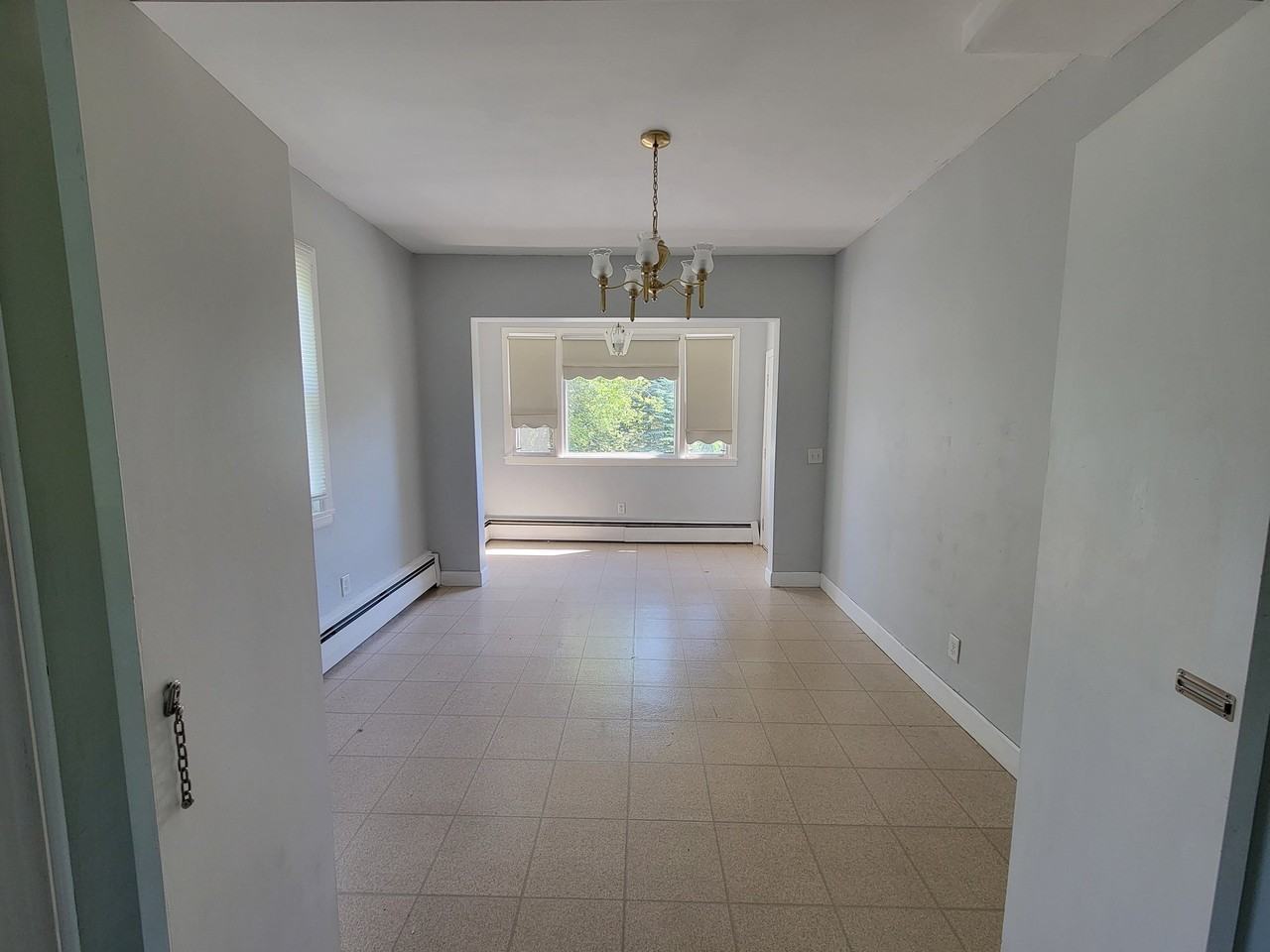 10 Ostend St #1 - Photo 7 of 10