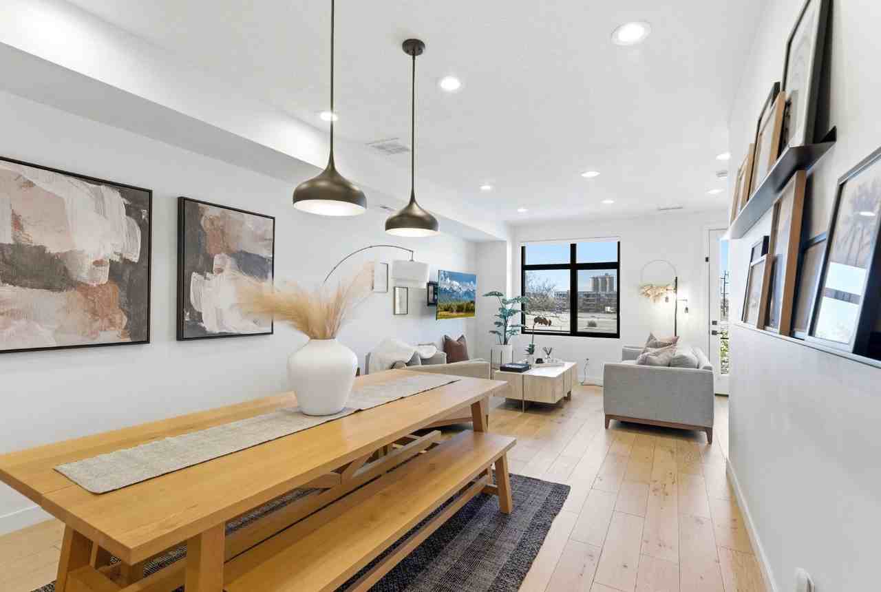 275 Westsouth #5 - Photo 5 of 20