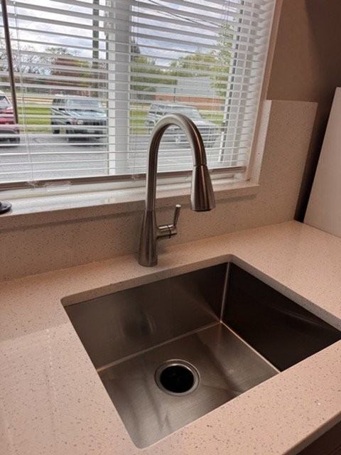 307 Ladd Rd #2 - Photo 4 of 8