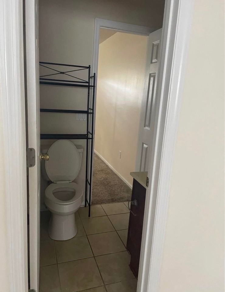 107 Hickory Ln Unit D #D - Photo 6 of 13