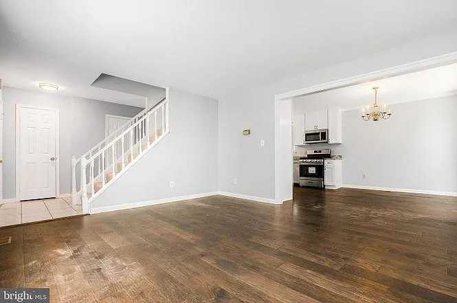 6124 Valley View Dr - Photo 4 of 20
