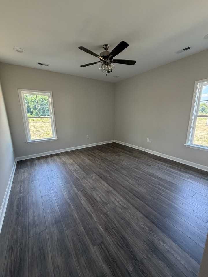 405 Creeks Edge Dr - Photo 6 of 10