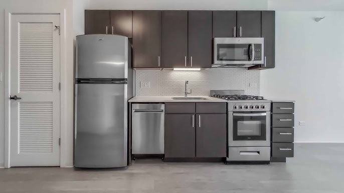 729 N Wells St - Photo 3 of 16