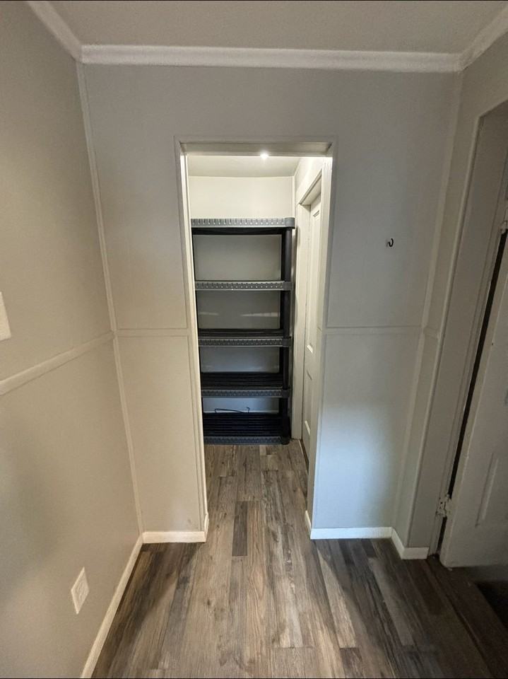 710 S Main St - Photo 2 of 12