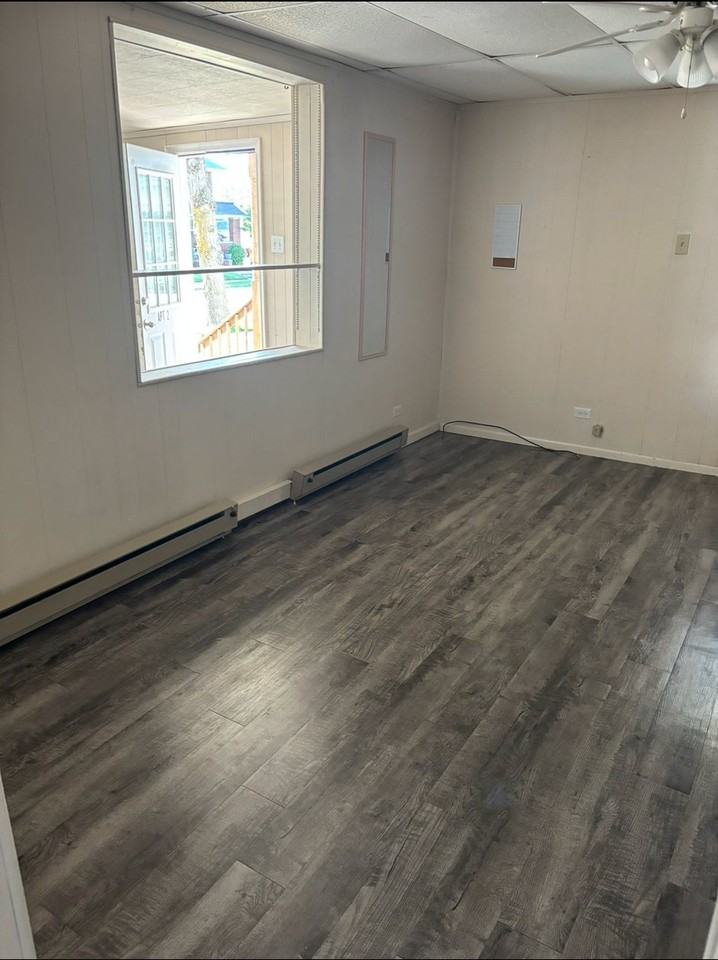 710 S Main St - Photo 3 of 5
