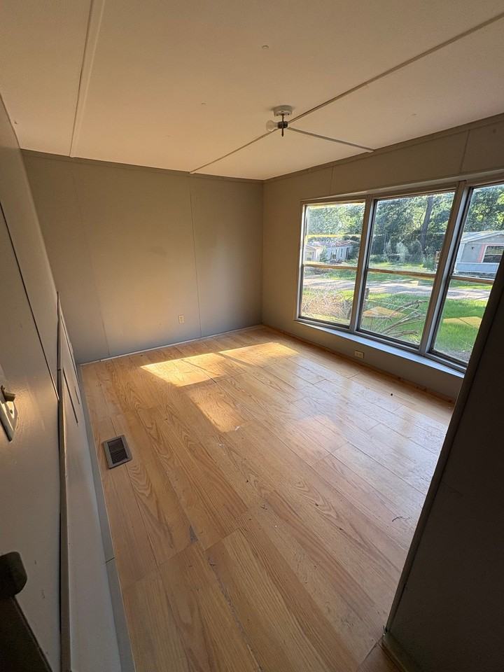 139 Landing Ln #139 - Photo 2 of 7