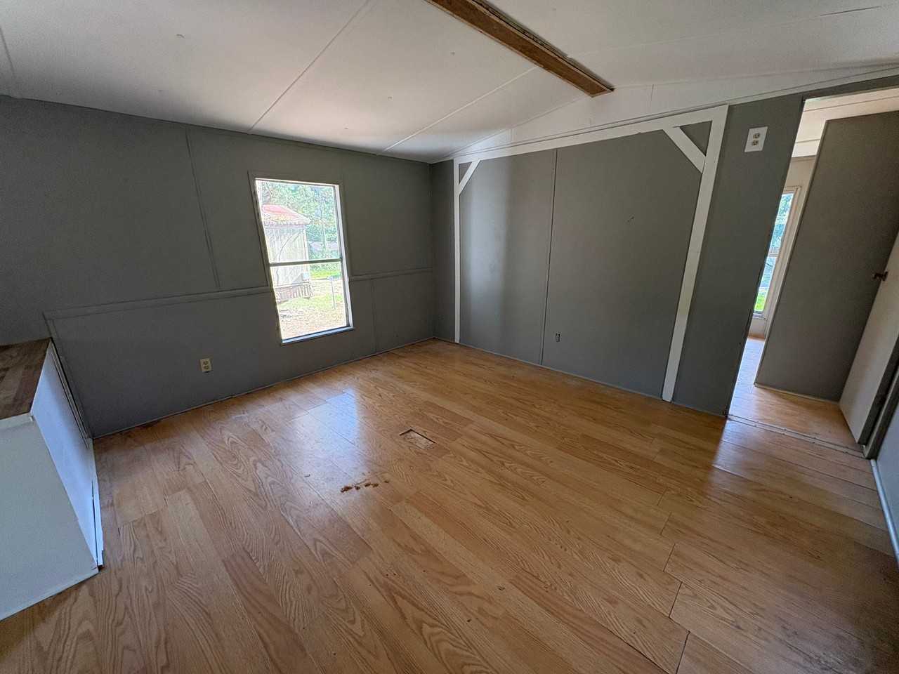 139 Landing Ln #139 - Photo 3 of 7