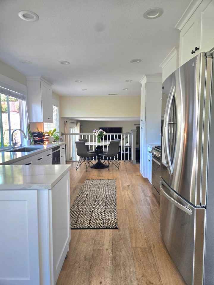 188 Lowell Dr - Photo 5 of 11