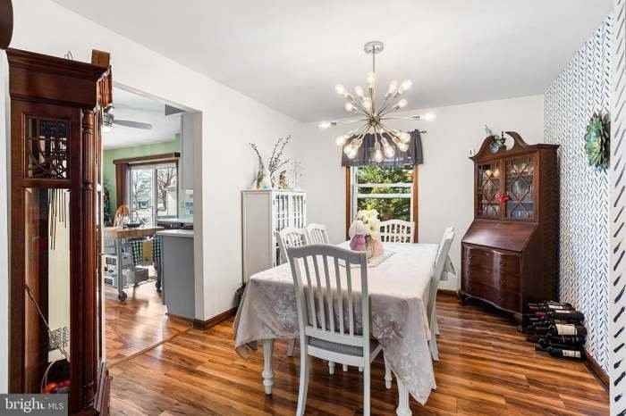 16 Lincoln Ave - Photo 7 of 19