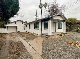 1550 N Pershing Ave - Photo 2 of 17