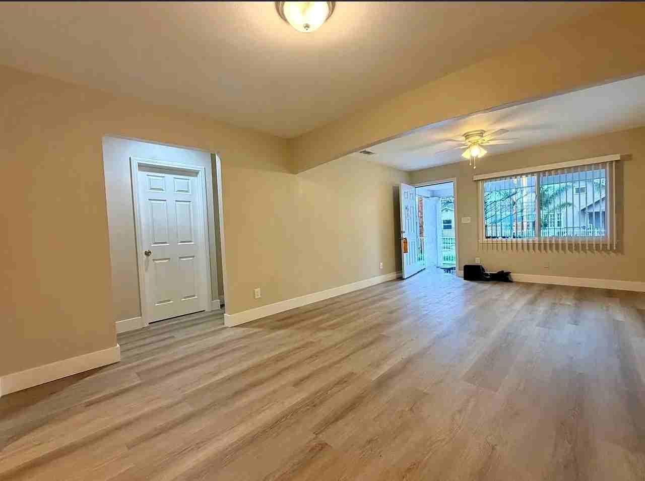 1550 N Pershing Ave - Photo 4 of 17
