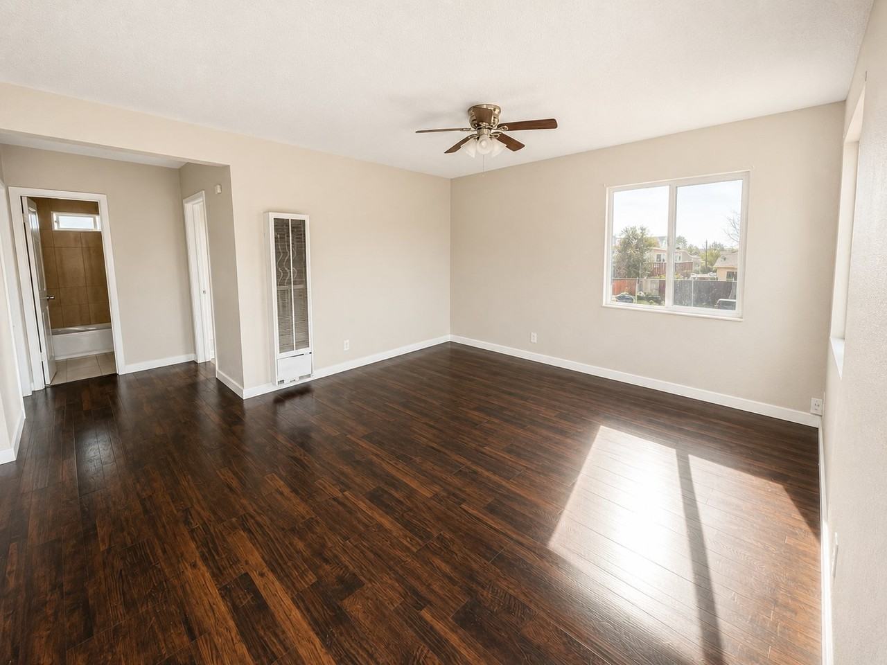 3517 J St #3523 - Photo 3 of 4