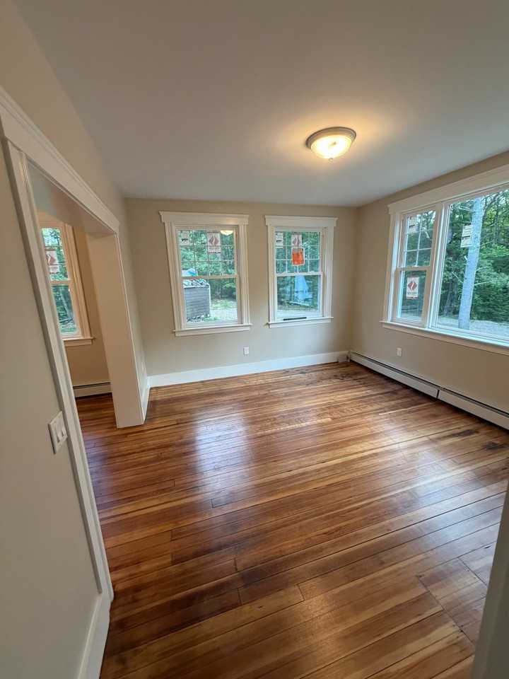 63 Pine Tree Ter - Photo 4 of 16