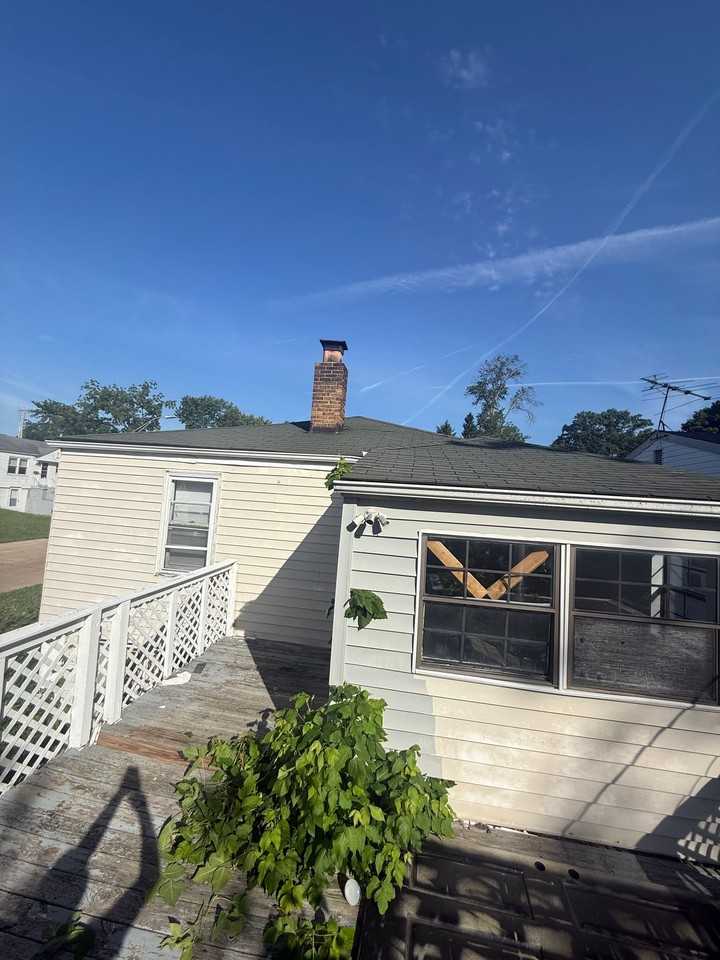 5600 Gatesworth Ave - Photo 2 of 11
