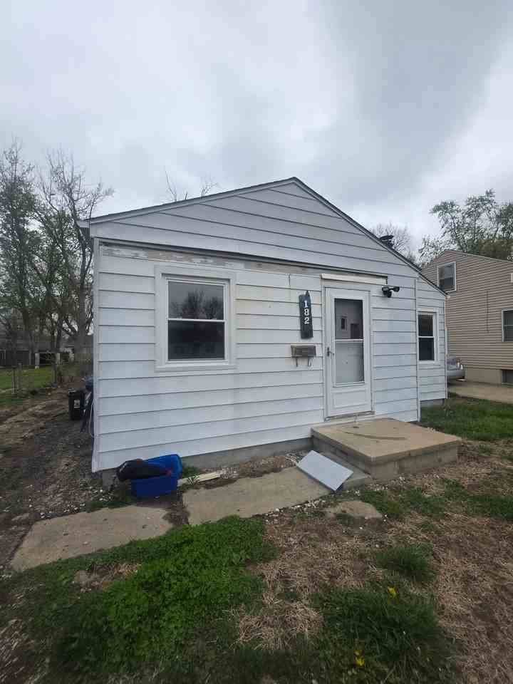1828 W Leafland Ave - Photo 4 of 14