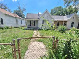 featured image of 2918 Ne Madison Ave