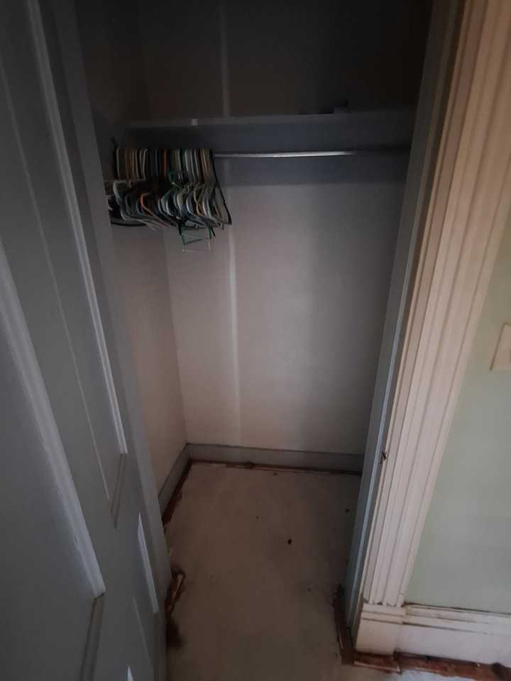 2918 Ne Madison Ave - Photo 7 of 17