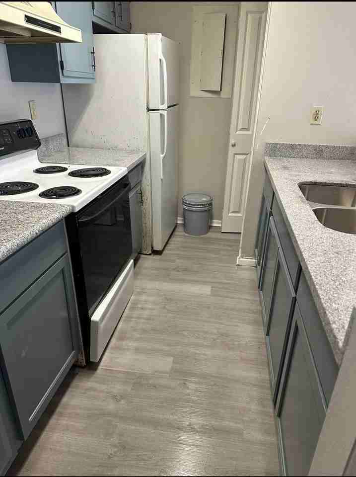 750 Hospital Rd #B4 - Photo 5 of 6
