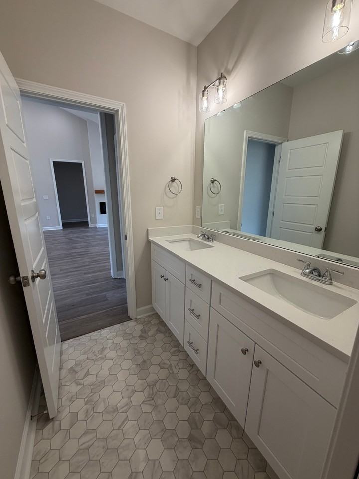 407 Creeks Edge Dr - Photo 6 of 14