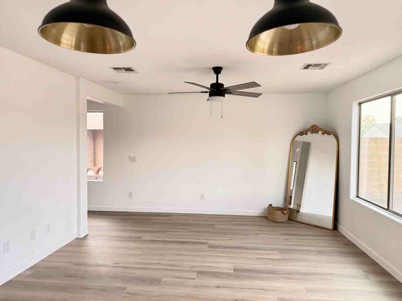 4614 W Juniper Ave - Photo 6 of 20