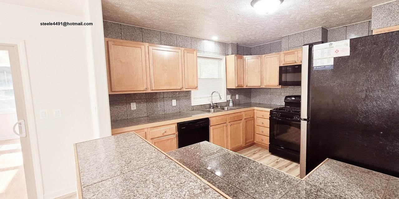 3011 Joann Ave - Photo 4 of 20
