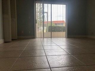 15 Vista Palm Ln #104 - Photo 7 of 12