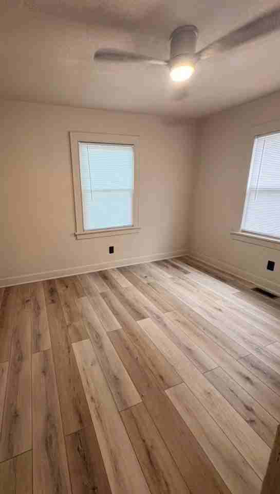 11601 E 62nd St - Photo 2 of 4