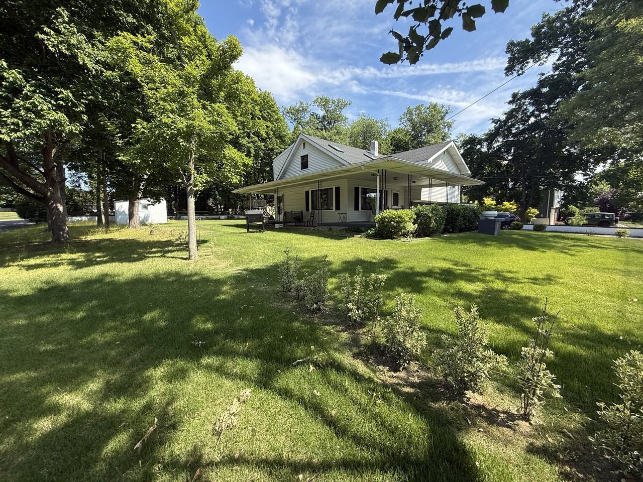 4100 Bridgeboro Rd - Photo 2 of 17