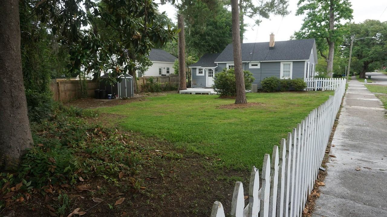 2120 Brandon Rd - Photo 2 of 12