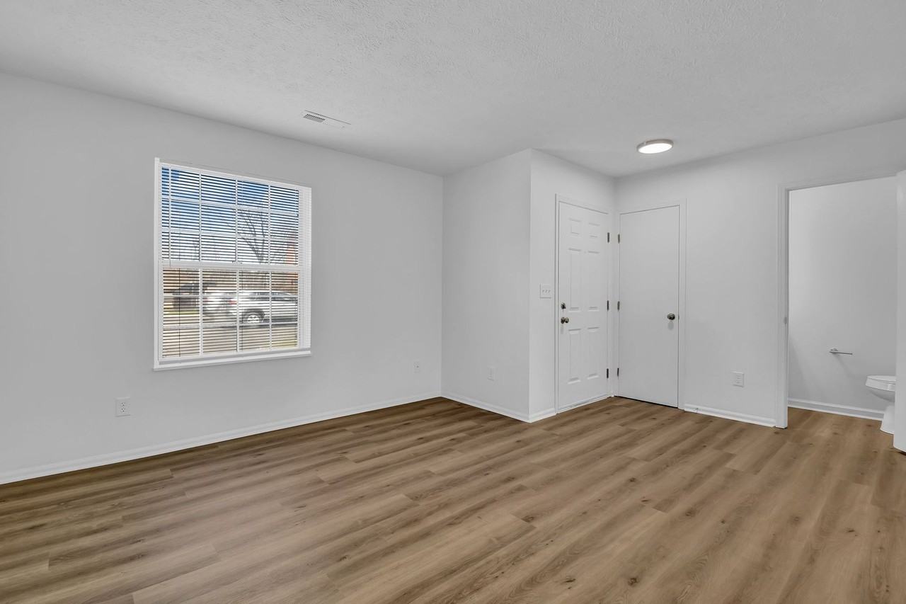 Cherry Bottom Townhomes - Photo 3 of 10