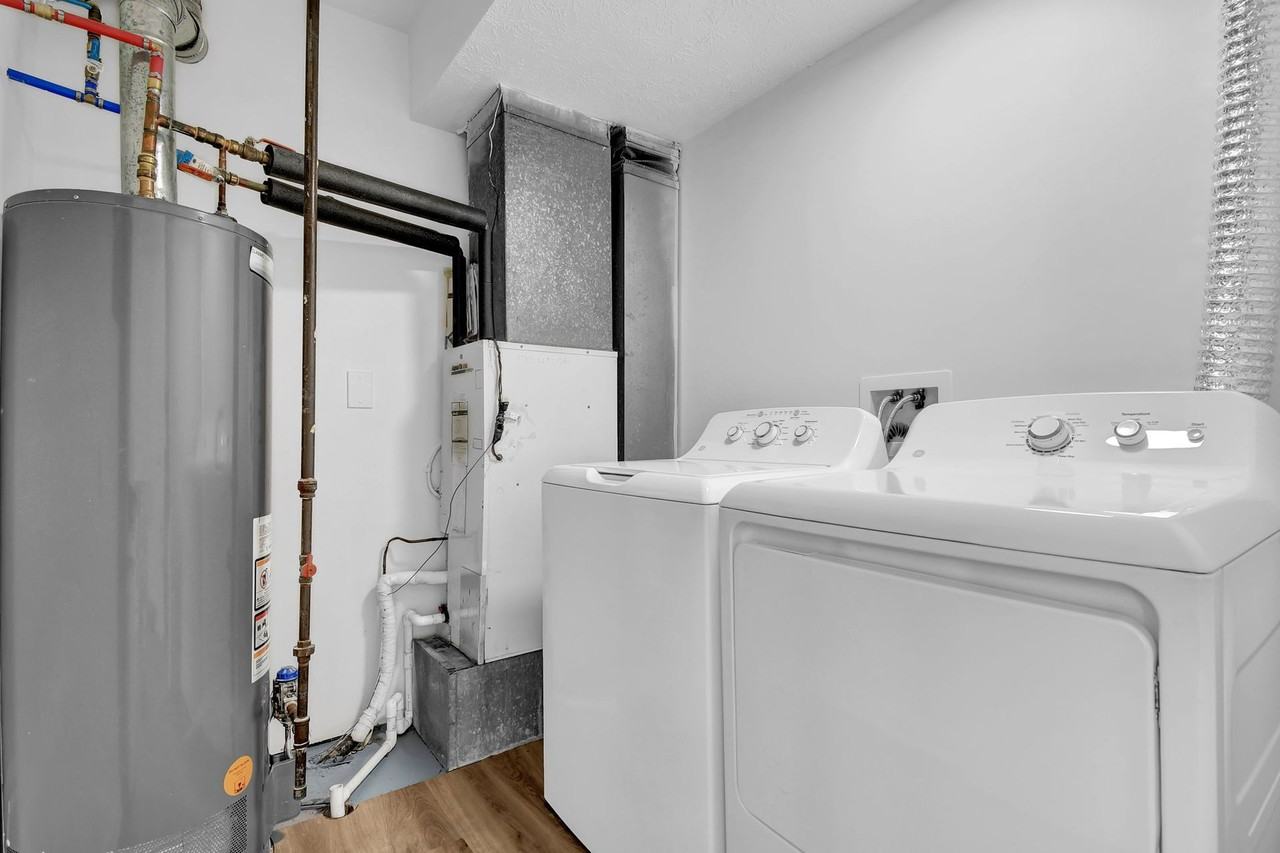 Cherry Bottom Townhomes - Photo 5 of 10