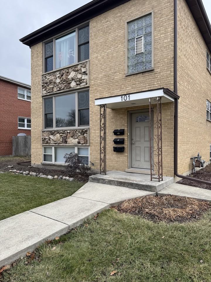 101 N Avon Rd - Photo 2 of 5