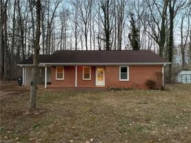 2113 Brookhurst St #NA - Photo 1 of 1