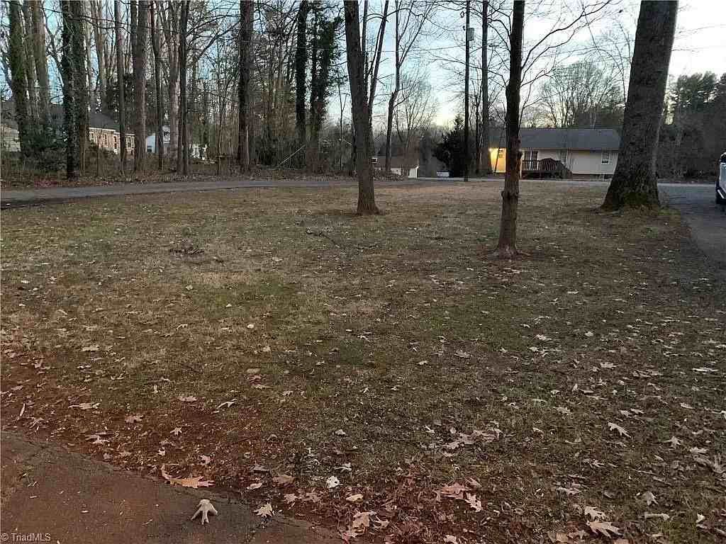 2113 Brookhurst St #NA - Photo 3 of 13
